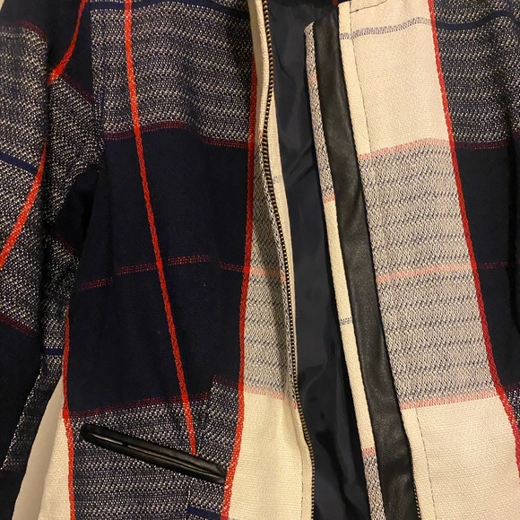 Plaid Blazer Jacket - Picture 5 of 6